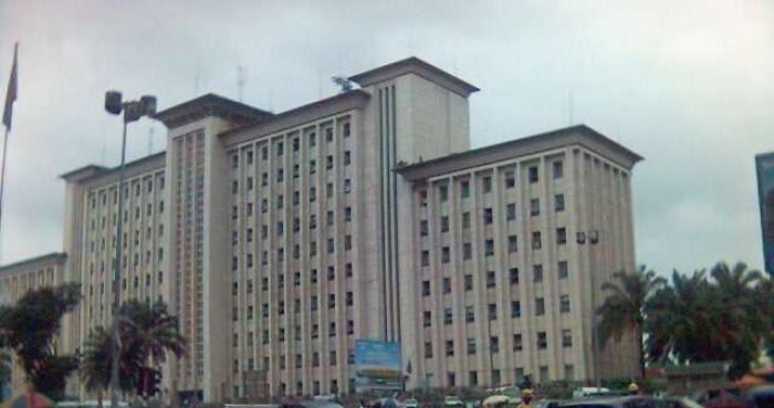 Head_office_of_ONATRA_in_Kinshasa_(east_of_boulevard_du_30_juin) Head_office_of_ONATRA_in_Kinshasa_(east_of_boulevard_du_30_juin)